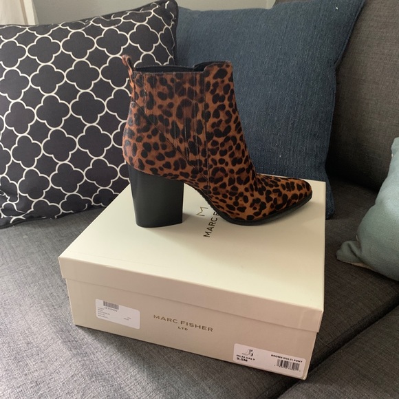 NWT Marc Fisher, Leopard 🐆 print booties! - Picture 1 of 5